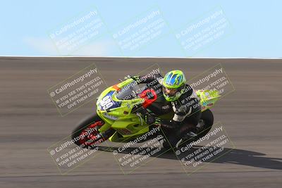 media/Nov-05-2022-SoCal Trackdays (Sat) [[f8d9b725ab]]/Bowl (1145am)/